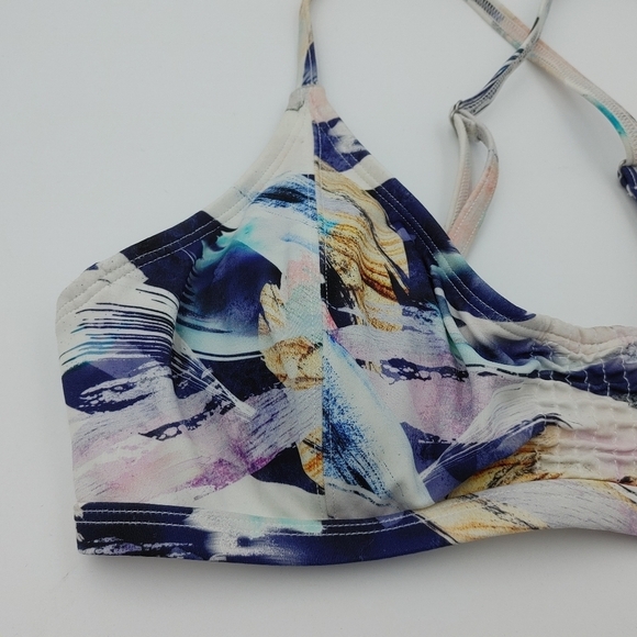 ATHLETA Abstract Bikini Top Size 32 B/C - Picture 3 of 6